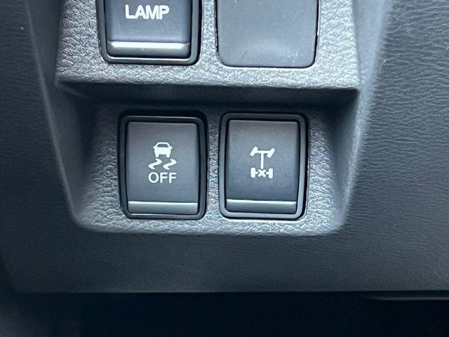 2026 Nissan Frontier Crew Cab Long Bed PRO-4X 4x4