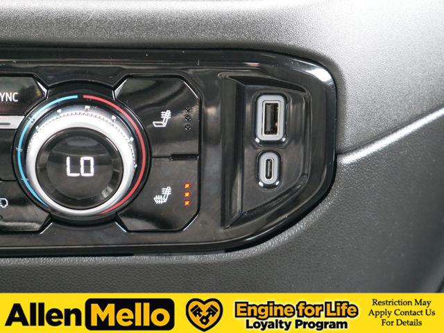 2024 GMC Sierra 1500 4WD Crew Cab Short Box Elevation with 3SB