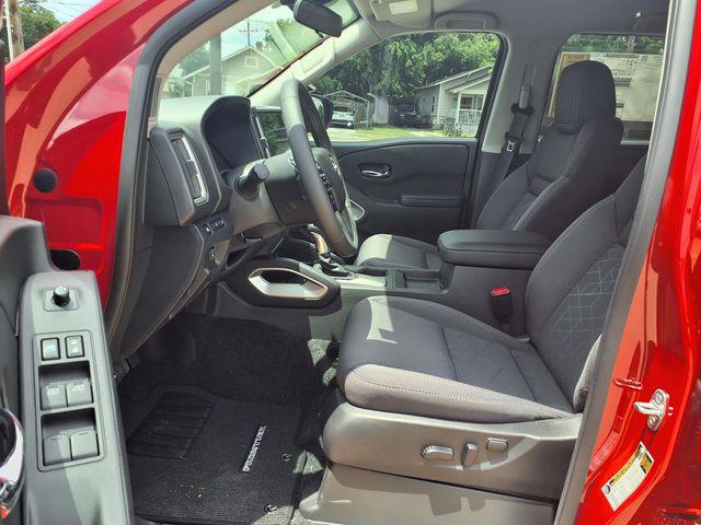 2026 Nissan Frontier Crew Cab SV 4x2