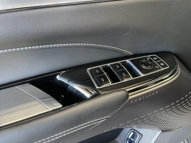 2024 Cadillac iQ Tech w/1SA