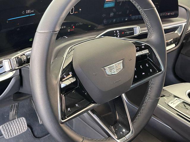 2024 Cadillac iQ Tech w/1SA