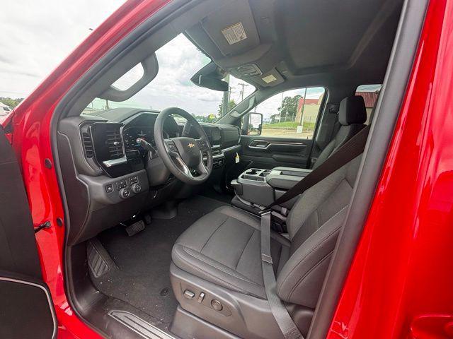 2026 Chevrolet Silverado 2500HD Crew Cab, Standard Bed, LT, 4WD