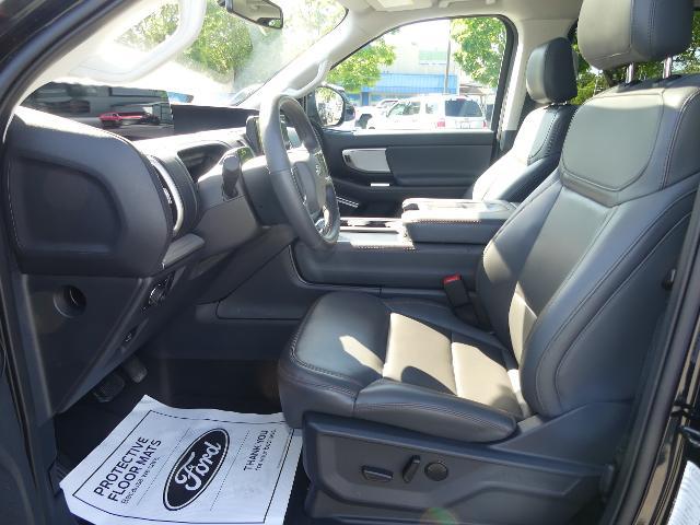 2025 Ford Expedition Active MAX