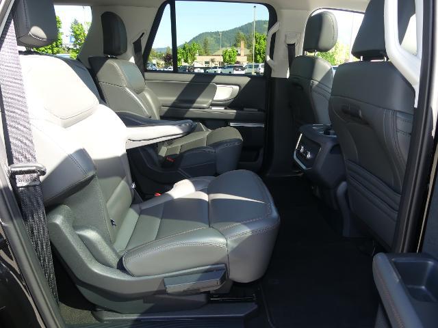 2025 Ford Expedition Active MAX