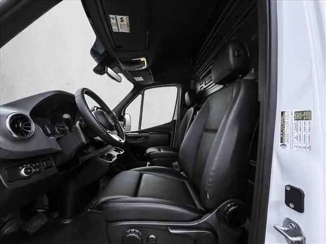 2026 Mercedes-Benz Sprinter 3500 High Roof 4-Cyl Diesel HO