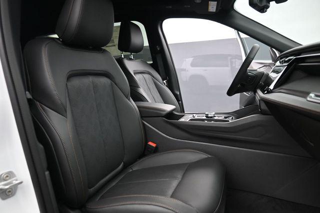 2026 Jeep Cherokee Overland 4x4