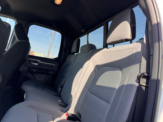 2022 Ram 1500 Big Horn Quad Cab 4x4 6'4" Box