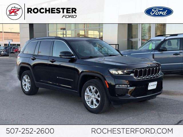 2023 Jeep Grand Cherokee Limited 4x4 for sale in Rochester, MN
