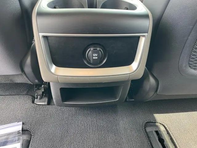 2025 Kia Carnival MPV LXS
