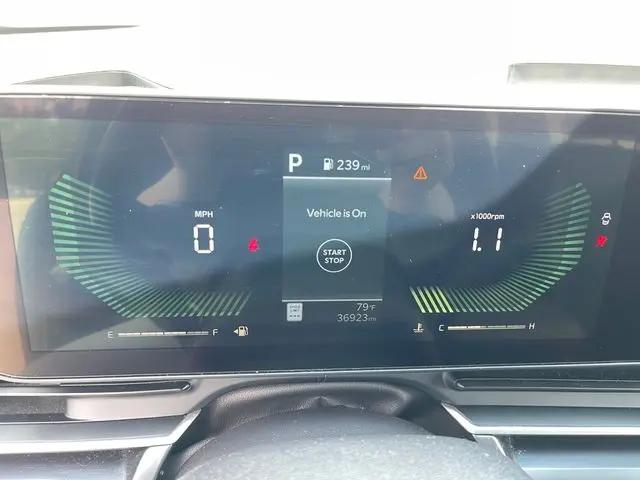 2025 Kia Carnival MPV LXS
