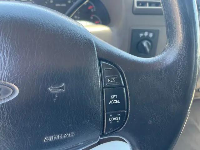 2002 Ford F-350 XLT