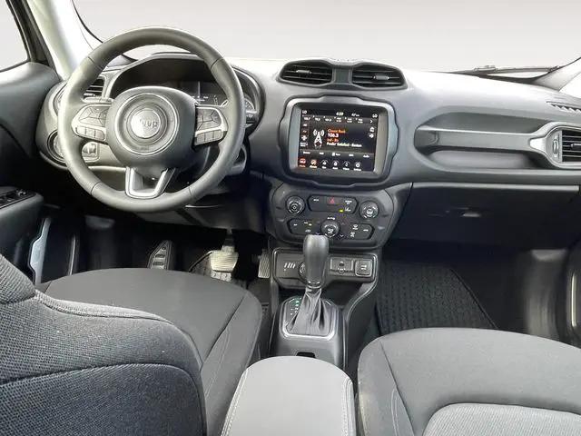 2023 Jeep Renegade Latitude 4x4