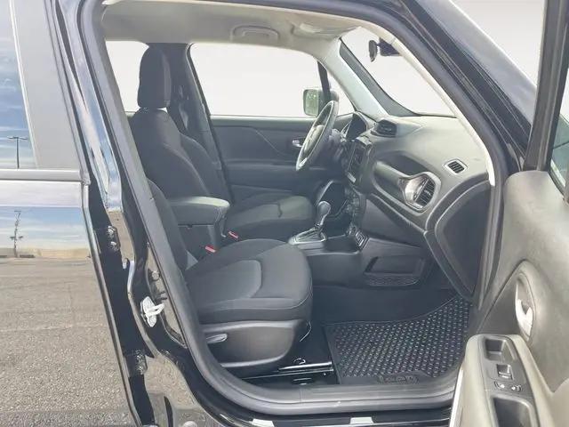 2023 Jeep Renegade Latitude 4x4