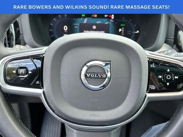 2024 Volvo XC60 Recharge T8 Ultimate Black Edition