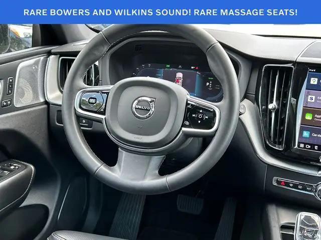 2024 Volvo XC60 Recharge T8 Ultimate Black Edition