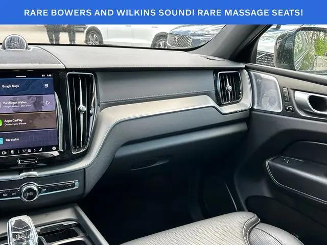 2024 Volvo XC60 Recharge T8 Ultimate Black Edition