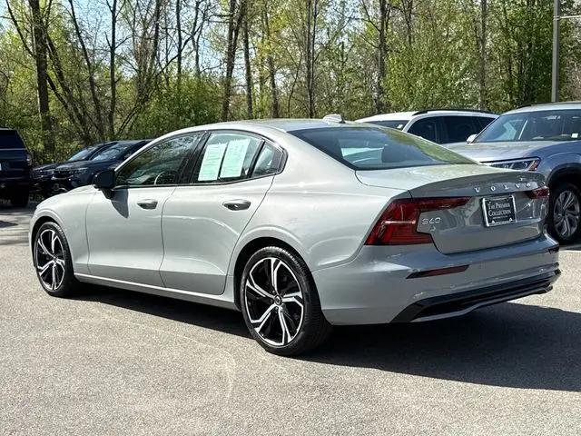 2024 Volvo S60 B5 Core Dark Theme