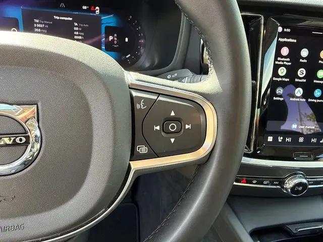 2024 Volvo S60 B5 Core Dark Theme