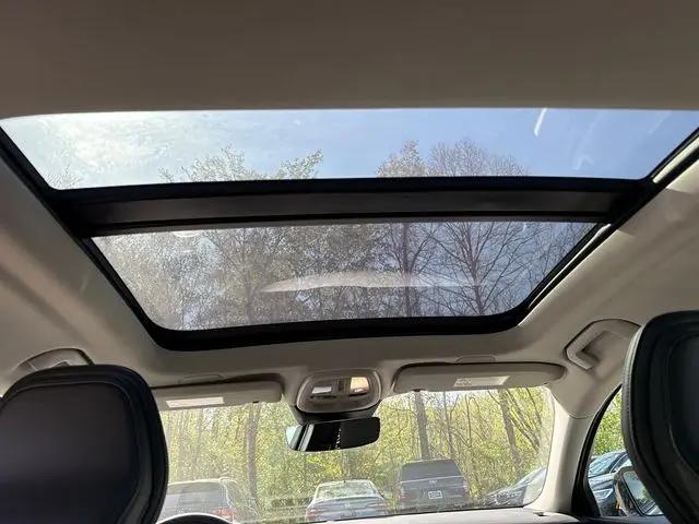 2024 Volvo S60 B5 Core Dark Theme