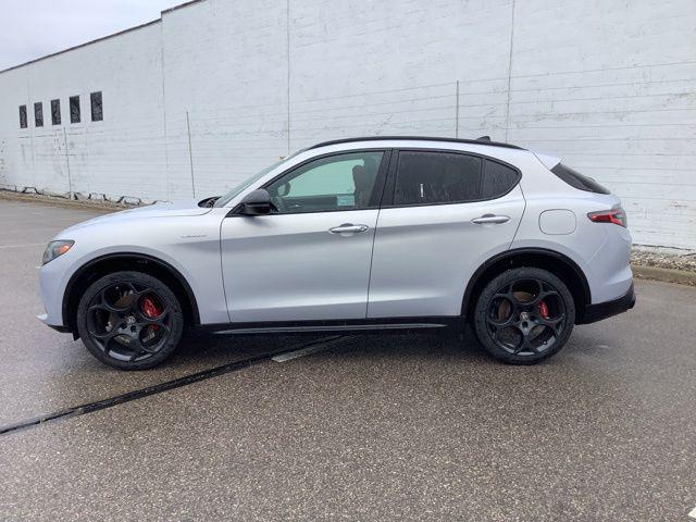 2026 Alfa Romeo Stelvio STELVIO AWD