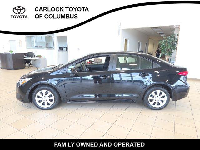2025 Toyota Corolla LE Hybrid CVT's photo