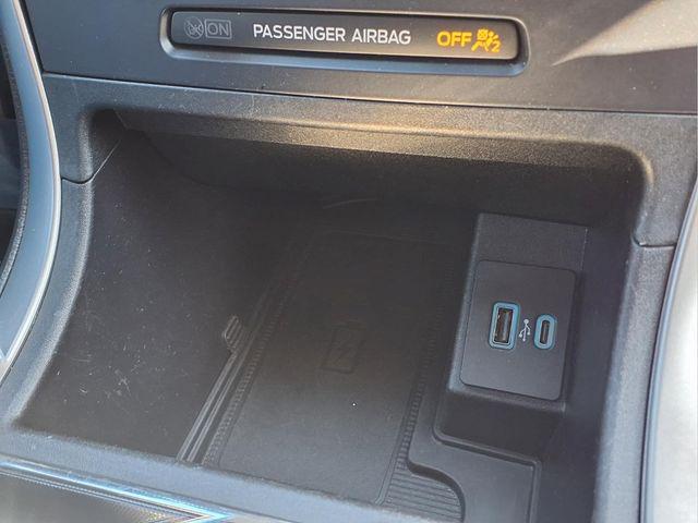 2023 Ford Edge ST-Line