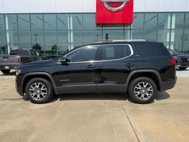 2023 GMC Acadia AWD SLT