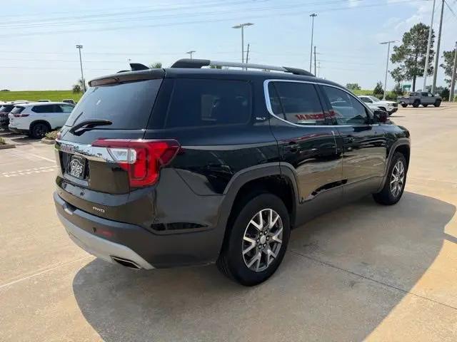 2023 GMC Acadia AWD SLT