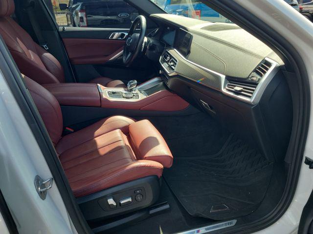 2022 BMW X6 xDrive40i