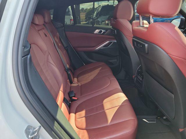2022 BMW X6 xDrive40i