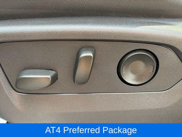 2024 GMC Sierra 2500HD 4WD Crew Cab Standard Bed AT4