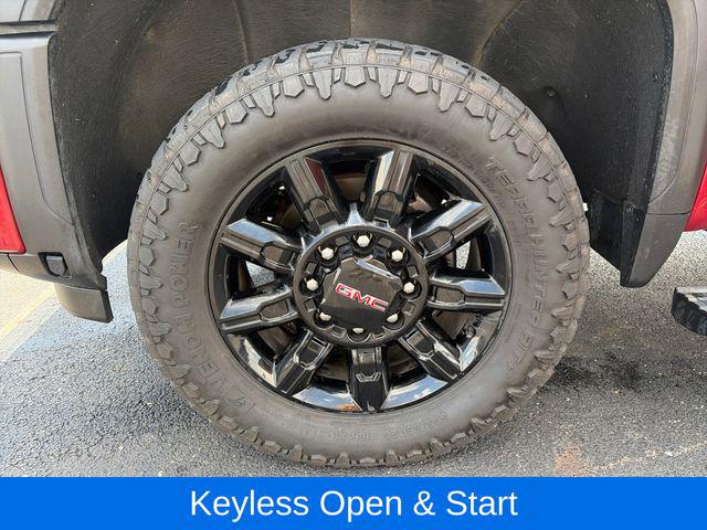 2024 GMC Sierra 2500HD 4WD Crew Cab Standard Bed AT4
