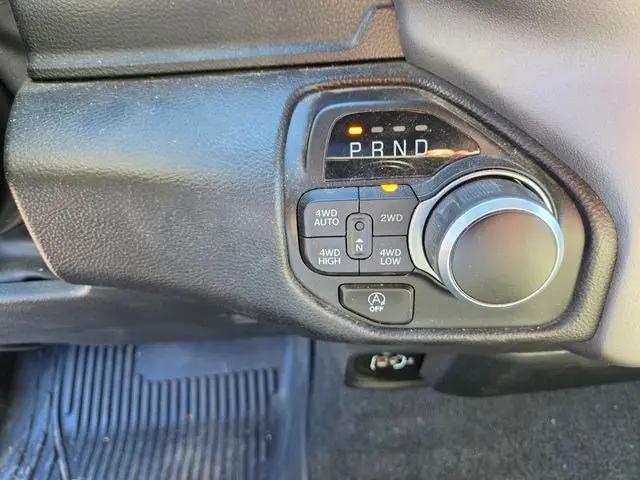 2023 Ram 1500 Big Horn Crew Cab 4x4 5'7" Box