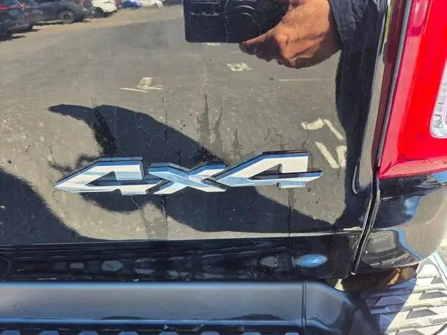 2023 Ram 1500 Big Horn Crew Cab 4x4 5'7" Box