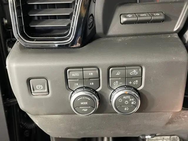 2026 GMC Sierra 1500 Crew Cab, Short Bed, AT4, 4WD