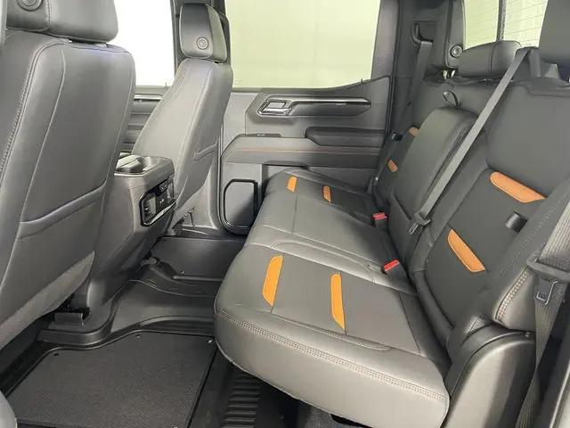 2026 GMC Sierra 1500 Crew Cab, Short Bed, AT4, 4WD