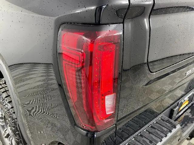 2026 GMC Sierra 1500 Crew Cab, Short Bed, AT4, 4WD