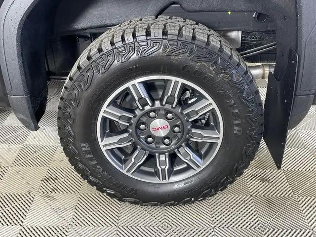 2026 GMC Sierra 1500 Crew Cab, Short Bed, AT4, 4WD