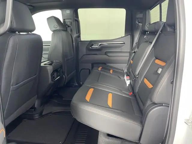2026 GMC Sierra 1500 Crew Cab, Standard Bed, AT4, 4WD