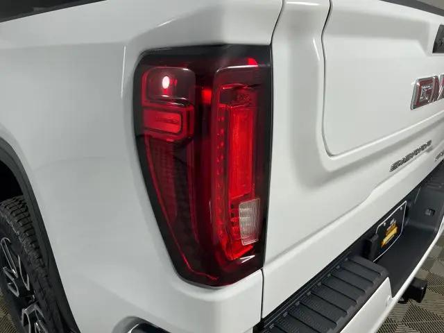 2026 GMC Sierra 1500 Crew Cab, Standard Bed, AT4, 4WD