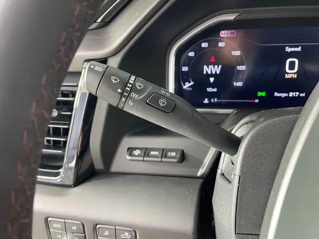 2026 GMC Sierra 2500HD Crew Cab, Standard Bed, AT4X, 4WD