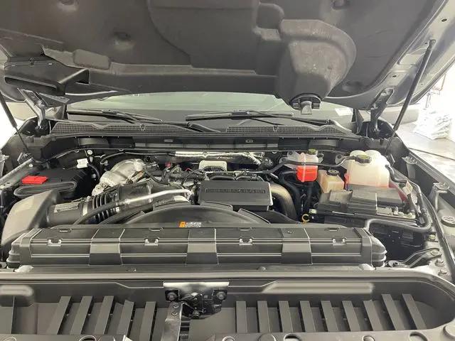 2026 GMC Sierra 2500HD Crew Cab, Standard Bed, AT4X, 4WD
