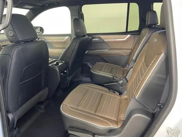 2026 GMC Acadia Denali Ultimate AWD