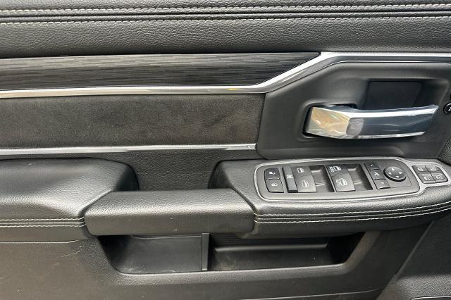 2024 Ram 3500 Laramie Mega Cab 4x4 6'4" Box