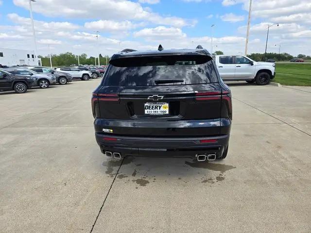 2026 Chevrolet Traverse AWD LT