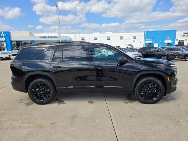2026 Chevrolet Traverse AWD LT