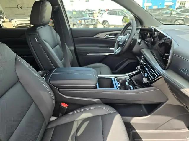 2026 Chevrolet Traverse AWD LT