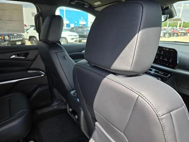 2026 Chevrolet Traverse AWD LT