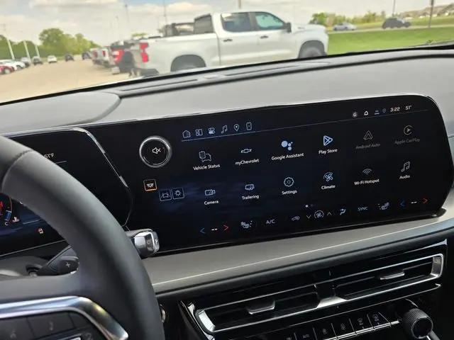 2026 Chevrolet Traverse AWD LT