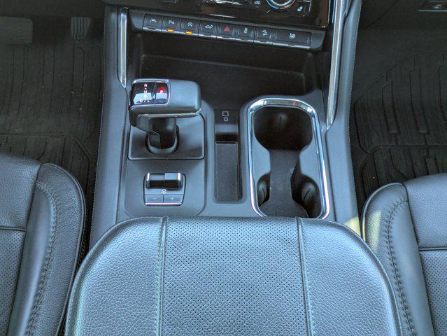 2024 GMC Sierra 1500 4WD Crew Cab Short Box Denali